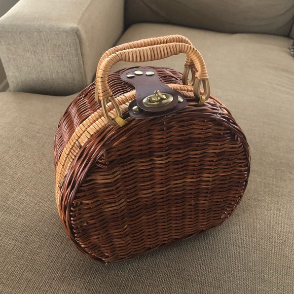 ▪️sold▪️vintage wicker bag brown tote woven - Picture 3 of 8